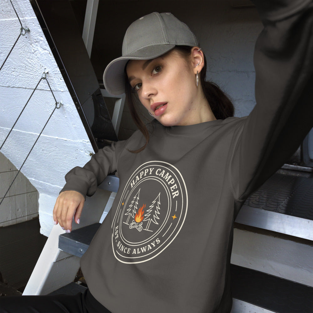 Happy Camper retro camp badge crewneck sweatshirt — Charcoal, on model