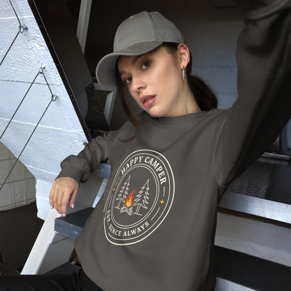 Happy Camper retro camp badge crewneck sweatshirt — Charcoal, on model