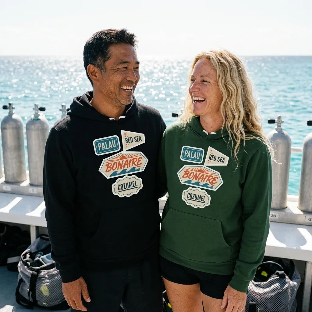 Vintage scuba diving dive sites travel decal hoodie — lifestyle