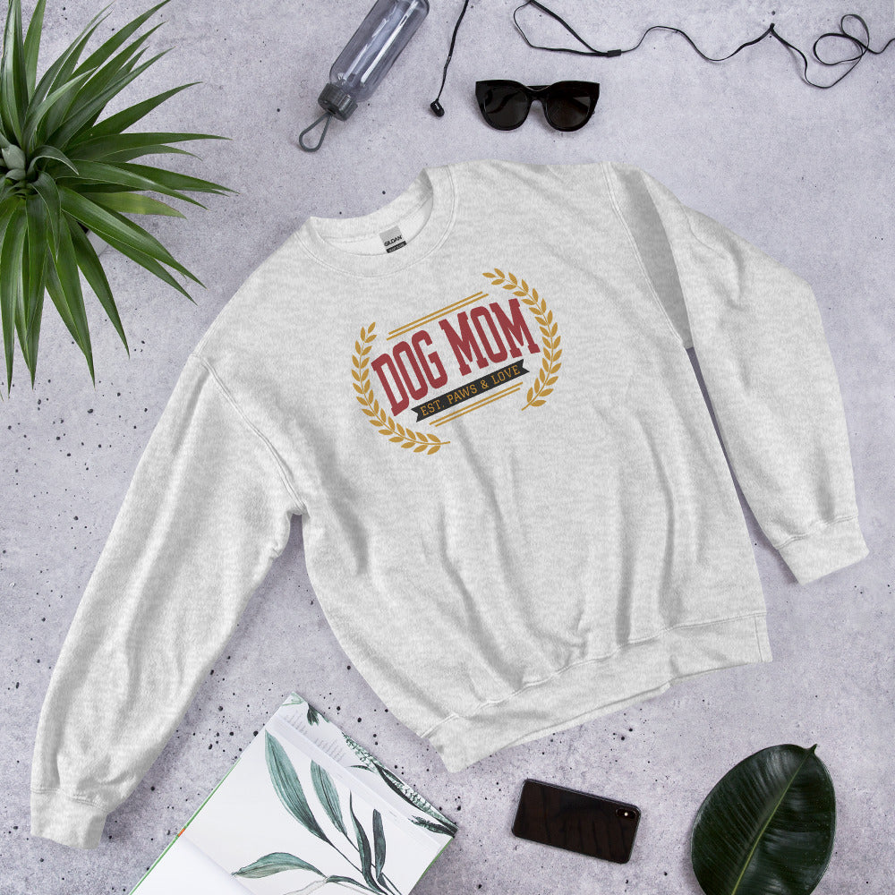 Dog Mom vintage varsity wordmark crewneck sweatshirt — Ash, front-right