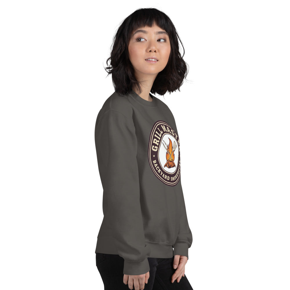 Grill Master retro backyard smokehouse crewneck sweatshirt — Charcoal, on model