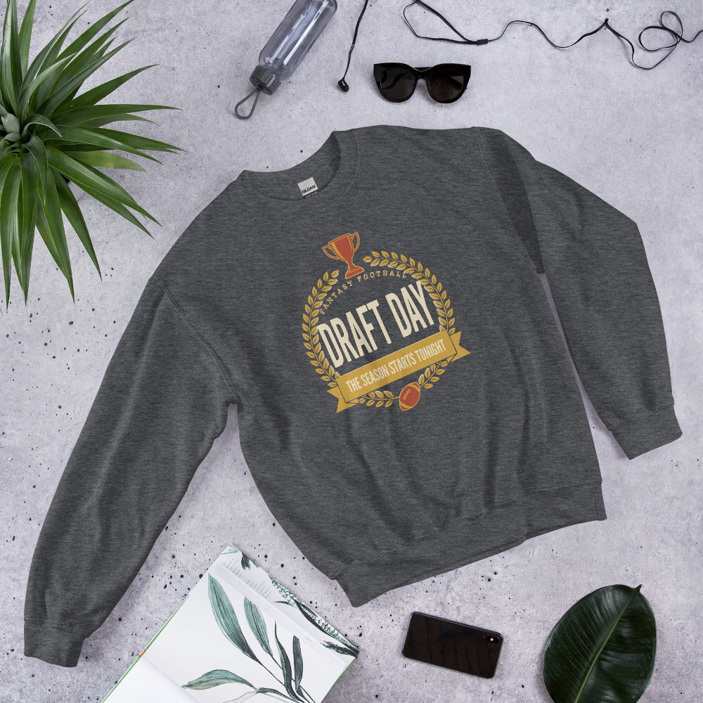 Draft Day Almanac vintage fantasy football champion crewneck sweatshirt — Dark Heather, front-right