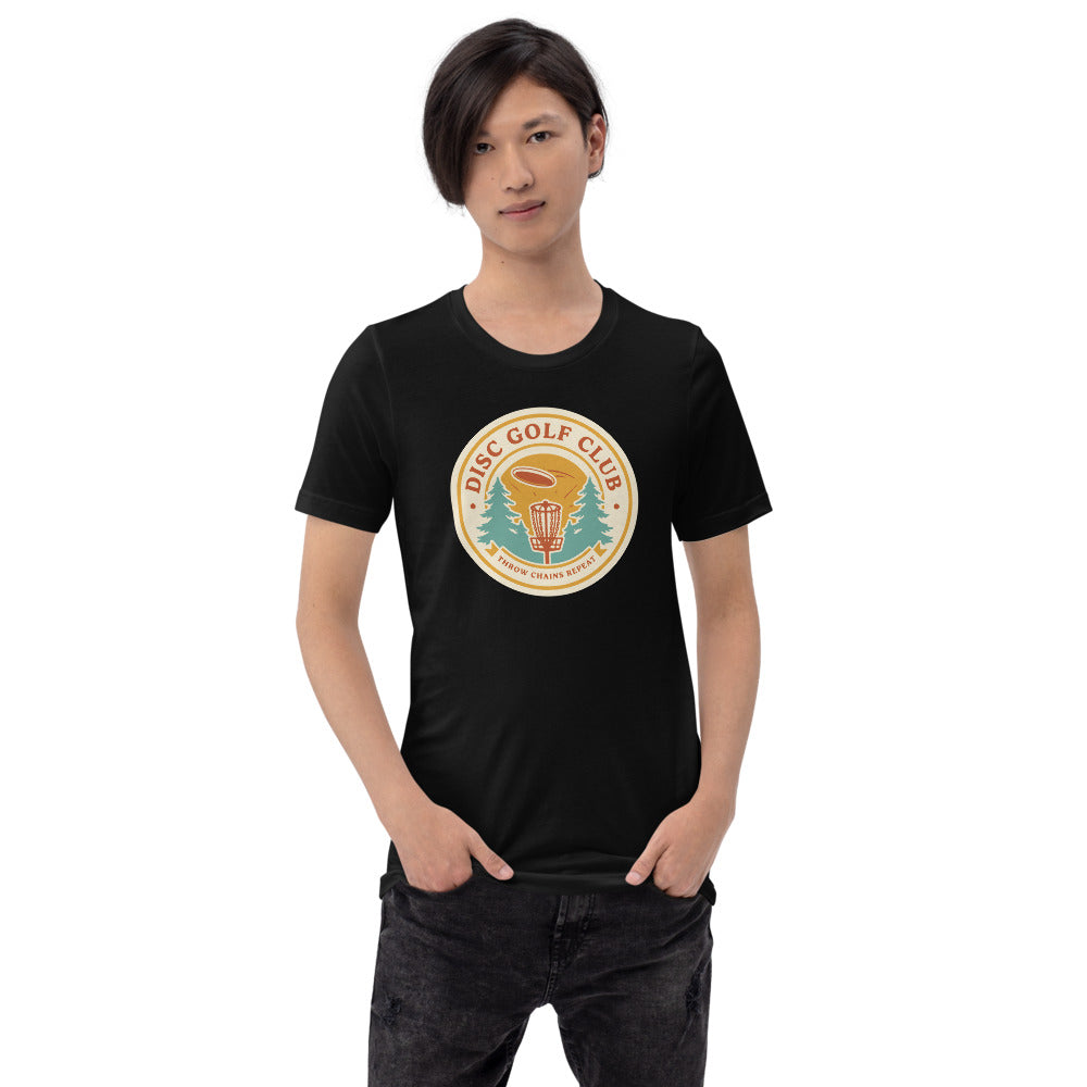 Disc Golf Club retro badge tee — Black, on model