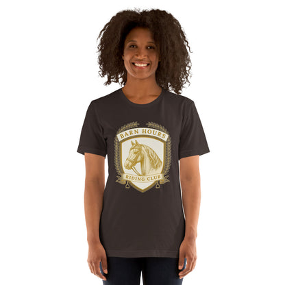 Barn Hours Riding Club vintage equestrian stable crest t-shirt — Brown, on model