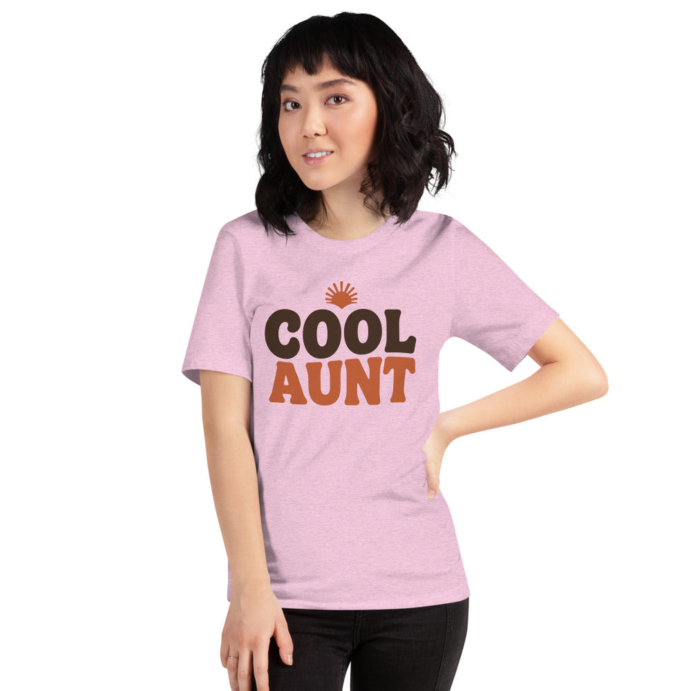 Cool Aunt retro groovy aunt tee — Heather Prism Lilac, on model