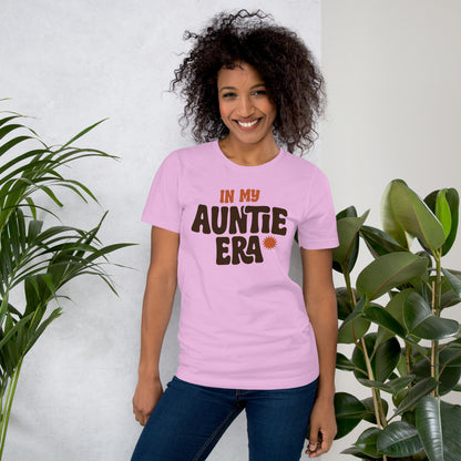 In My Auntie Era retro groovy aunt tee — Lilac, on model