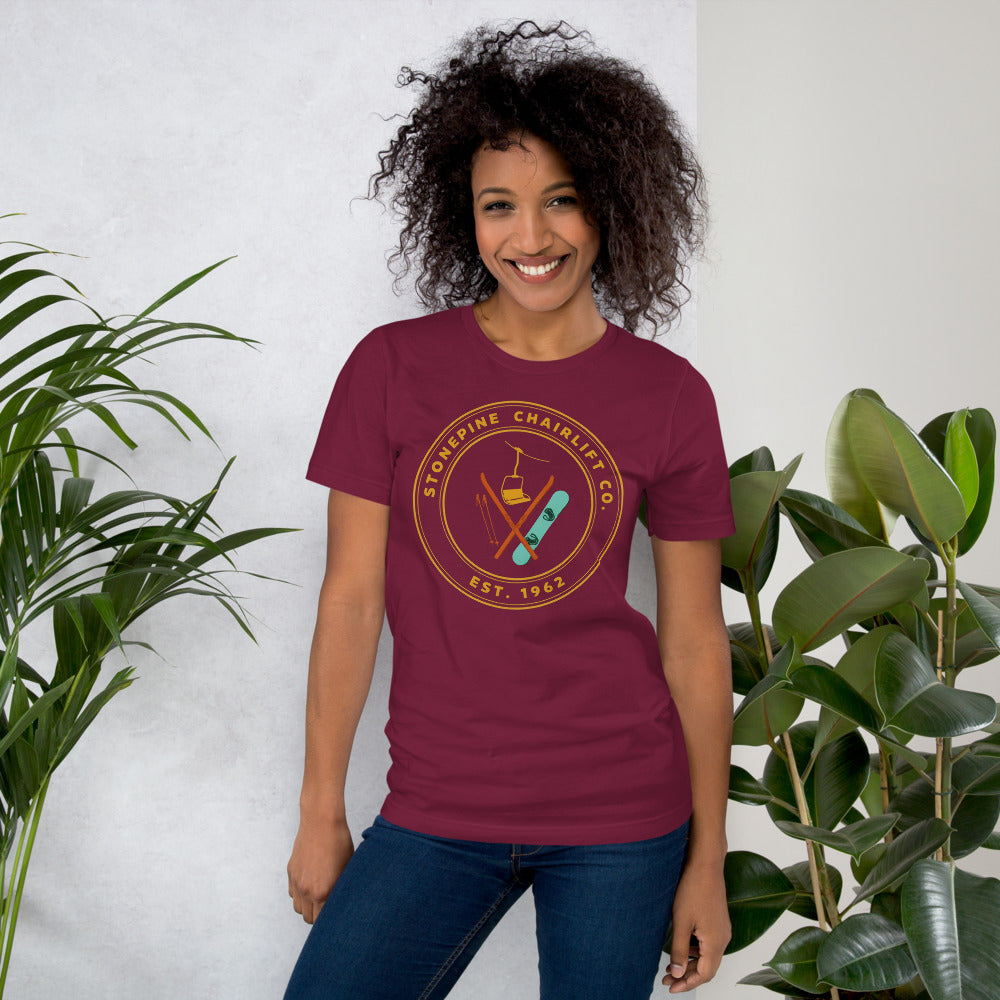 Stonepine Chairlift Co. retro vintage ski club badge t-shirt — Maroon, on model