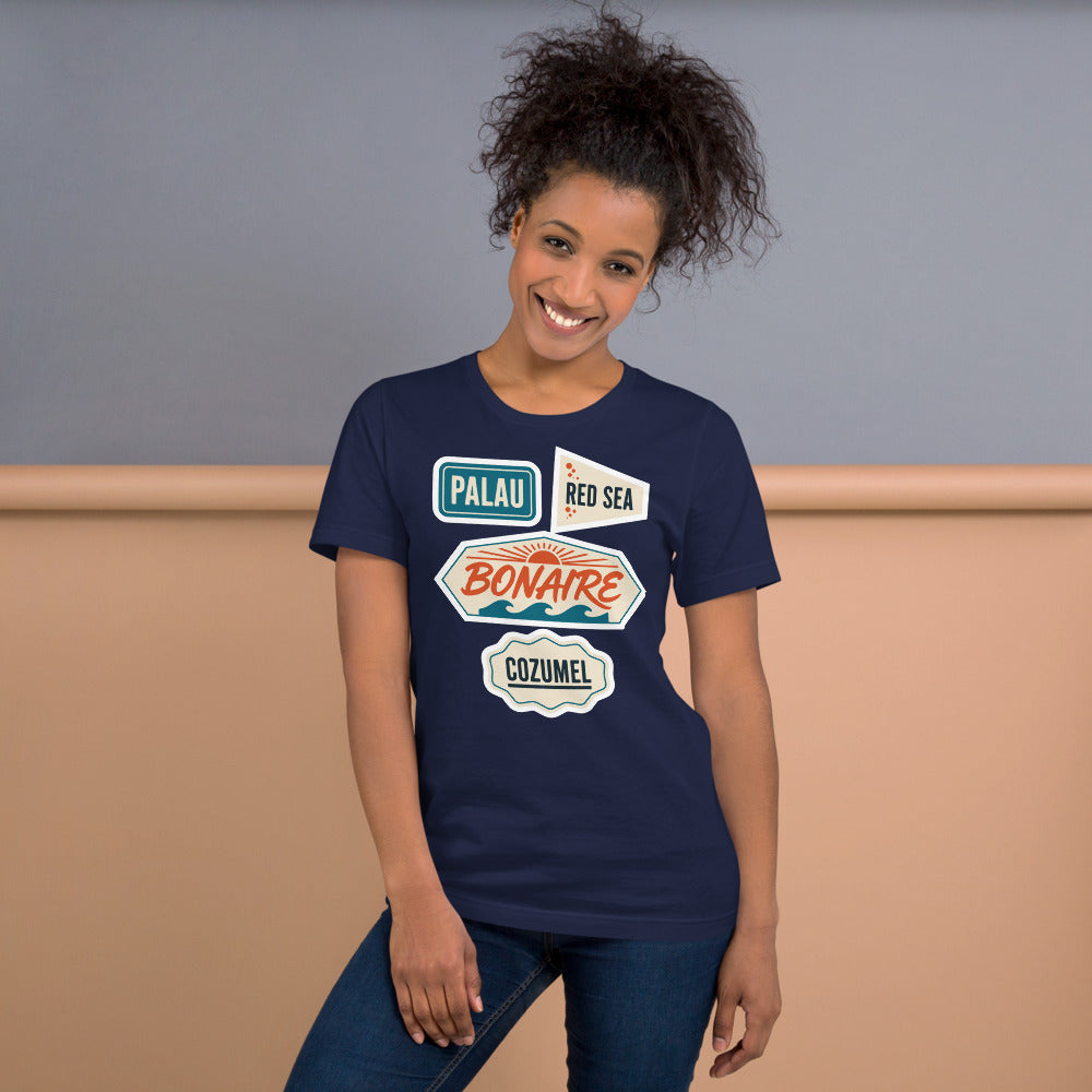 Vintage scuba diving dive sites travel decal t-shirt — Navy, on model