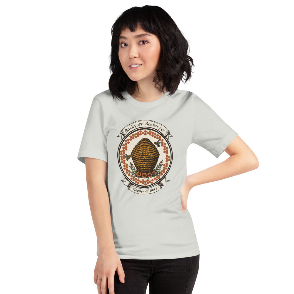 Backyard Beekeeper Keeper of Bees vintage apiary crest tee — Silver, on model