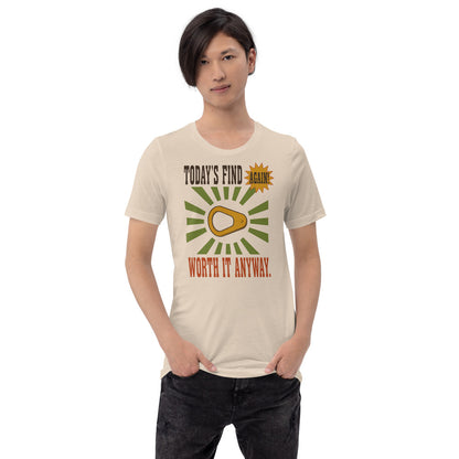 Today's Find pull tab retro metal detecting tee — Soft Cream, on model